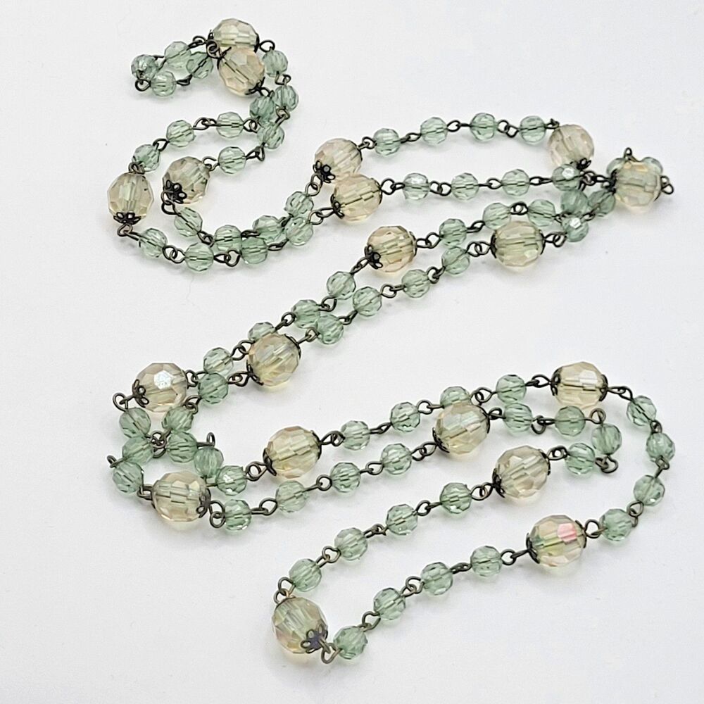 Quality Bohemian Fairy Cut Glass Estate Extra Long Chain Green Necklace 43in - Picture 2 of 3